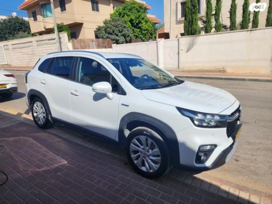 סוזוקי SX4 קרוסאובר GLX אוט' הייבריד 1.4 (129 כ"ס) בנזין 2022 למכירה בטירה