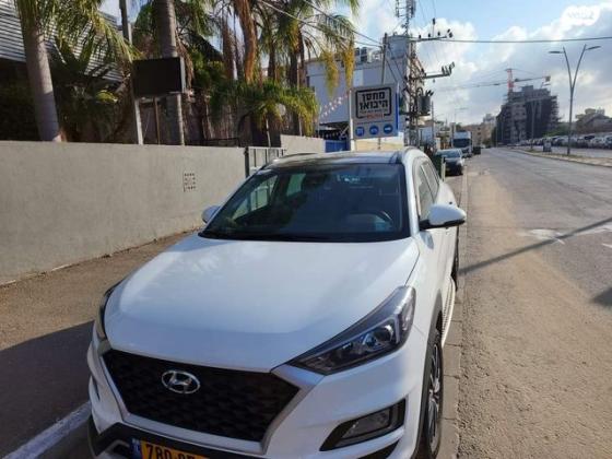 יונדאי טוסון Panoramic אוט' בנזין 2.0 (155 כ"ס) בנזין 2019 למכירה בבני ברק