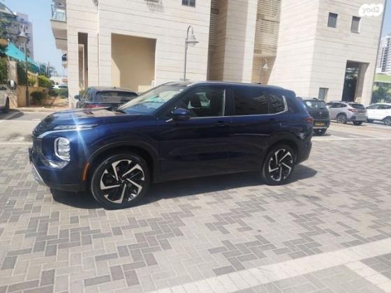 מיצובישי אאוטלנדר Instyle אוט' 7 מק' 2.5 (181 כ"ס) בנזין 2021 למכירה בבאר יעקב