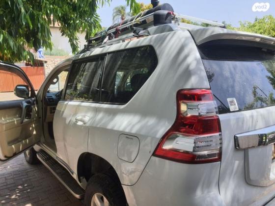 טויוטה לנד קרוזר ארוך 4X4 VX אוט' דיזל 7 מק' 2.8 (177 כ"ס) דיזל 2018 למכירה בכוכב יאיר u002F צור יגאל