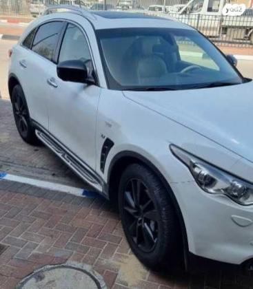 אינפיניטי QX70 / FX37 4X4 GT Premium אוט' 3.7 (320 כ"ס) בנזין 2018 למכירה בנתניה