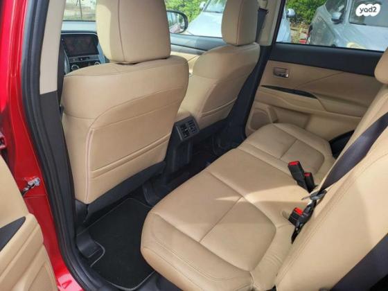 מיצובישי אאוטלנדר Premium אוט' 7 מק' 2.0 (150 כ''ס) בנזין 2019 למכירה בראשון לציון