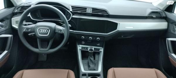 אאודי Q3 Sportback Blackline אוט' 1.5 (150 כ''ס) בנזין 2023 למכירה ב