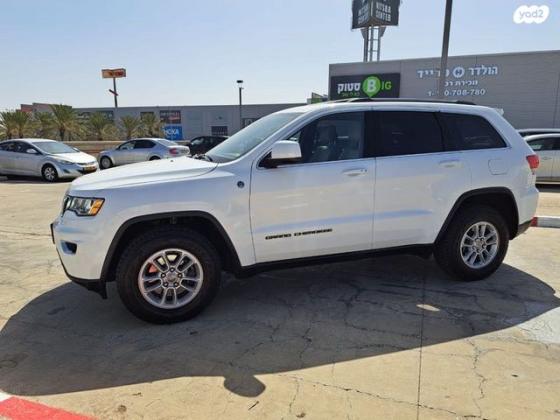 ג'יפ / Jeep גרנד צ'ירוקי 4X4 Road Laredo אוט' 3.6 (295 כ''ס) בנזין 2019 למכירה בנתניה