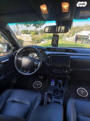טויוטה היילקס 4X4 4X4 Sahara דאבל קבינה אוט' דיזל 2.8 (204 כ''ס) דיזל 2021 למכירה בתל אביב יפו