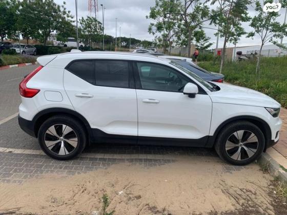 וולוו XC40 T3 Momentum Leather אוט' 1.5 (163 כ''ס) בנזין 2020 למכירה בנתניה