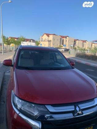 מיצובישי אאוטלנדר Instyle אוט' 7 מק' 2.0 (150 כ"ס) בנזין 2016 למכירה בירושלים