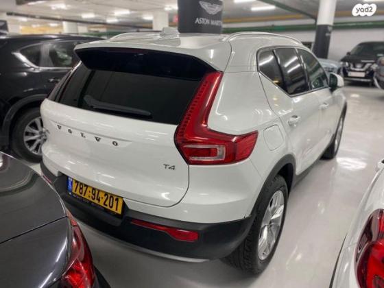 וולוו XC40 T4 Momentum Plus אוט' 2.0 (190 כ''ס) בנזין 2020 למכירה בהרצליה
