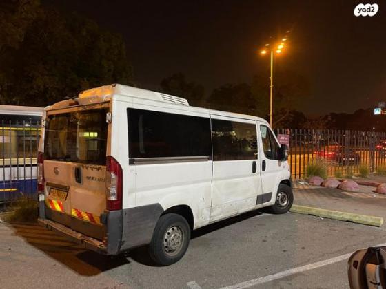 פיאט דוקאטו קצר/בינוני תא בודד+ארגז ידני דיזל 2.3 (130 כ''ס) דיזל 2013 למכירה בתל אביב יפו