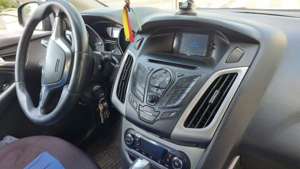 פורד פוקוס Trend הצ'בק אוט' 1.6 (125 כ''ס) בנזין 2012 למכירה בחורפיש