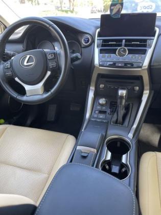 לקסוס NX 4X4 NX300H Premium הייבריד אוט' 2.5 (155 כ''ס) בנזין 2020 למכירה בפתח תקווה