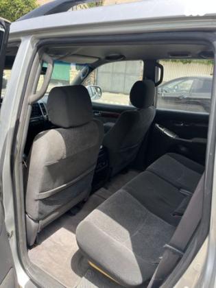 טויוטה לנד קרוזר ארוך 4X4 STD אוט' דיזל 8 מק' 3.0 (166 כ''ס) דיזל 2005 למכירה בקרית אתא