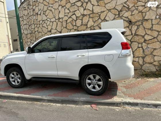 טויוטה לנד קרוזר ארוך 4X4 Luxury 60th אוט' דיזל 7 מק' 3.0 (190 כ''ס) דיזל 2013 למכירה בקרית מוצקין