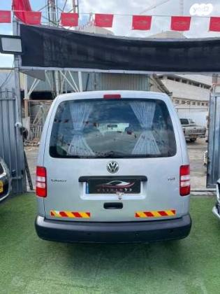 פולקסווגן קאדי מקסי Startline אוט' דיזל 5 מק' 4 דל' 1.6 (102 כ''ס) דיזל 2012 למכירה בפתח תקווה