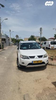 מיצובישי אאוטלנדר 4X4 Comfort אוט' 7 מק' 2.4 (170 כ''ס) [2007-2009] בנזין 2008 למכירה באור יהודה