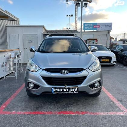 יונדאי iX35 4X4 Inspire אוט' 2.4 (174 כ''ס) בנזין 2012 למכירה בראשון לציון