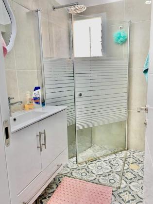 הרב עוזיאל 6 (רסקו א)