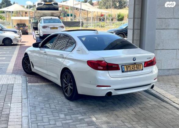 ב.מ.וו סדרה 5 530E IPer Exclusive הייבריד אוט' 2.0 (252 כ"ס) היברידי חשמל / בנזין 2018 למכירה בנתניה