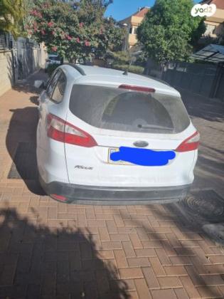 פורד פוקוס Trend סטיישן אוט' 1.6 (125 כ''ס) בנזין 2013 למכירה בכפר סבא