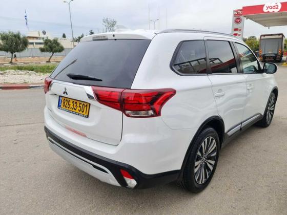 מיצובישי אאוטלנדר Instyle אוט' 7 מק' 2.0 (150 כ"ס) בנזין 2019 למכירה ברמלה