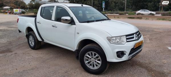 מיצובישי L200 האנטר 2X4 GL דאבל קבינה ידני דיזל 2.5 (136 כ''ס) דיזל 2015 למכירה בראשון לציון