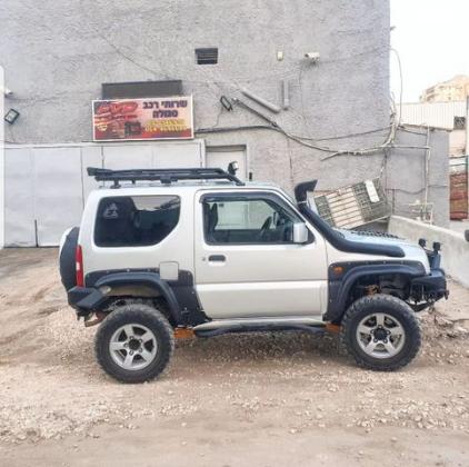 סוזוקי ג'ימני 4X4 JLX אוט' 1.3 (85 כ''ס) בנזין 2007 למכירה בתל אביב יפו