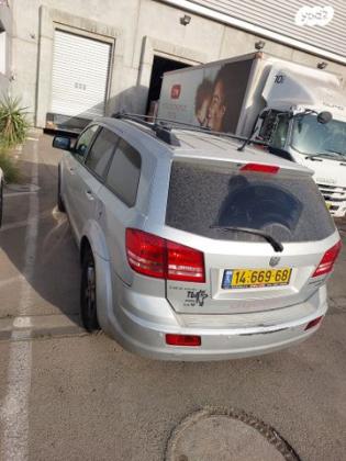 דודג' ג'רני SXT אוט' 7 מק' 2.4 (168 כ''ס) בנזין 2009 למכירה ברמלה