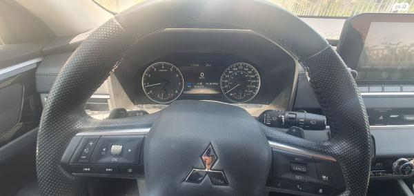 מיצובישי אאוטלנדר Instyle אוט' 7 מק' 2.5 (181 כ"ס) בנזין 2021 למכירה במודיעין מכבים רעות