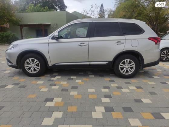 מיצובישי אאוטלנדר Intense אוט' 7 מק' 2.0 (150 כ"ס) בנזין 2019 למכירה בניצנים