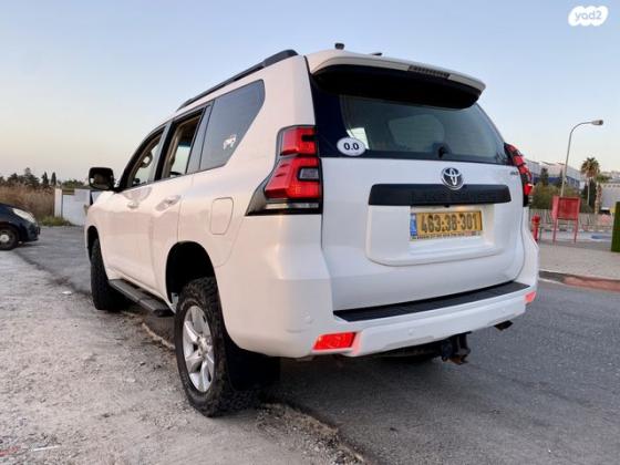טויוטה לנד קרוזר ארוך 4X4 Luxury 5 אוט' דיזל 5 מק' 2.8 (177 כ"ס) דיזל 2019 למכירה בחיפה