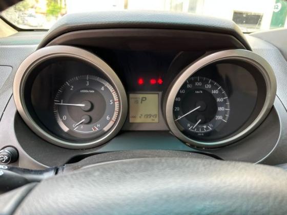 טויוטה לנד קרוזר ארוך 4X4 Luxury 60th אוט' דיזל 7 מק' 3.0 (190 כ''ס) דיזל 2013 למכירה בקרית מוצקין