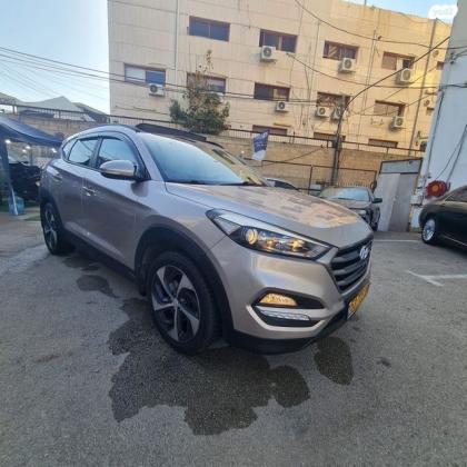 יונדאי טוסון Supreme אוט' בנזין 2.0 (155 כ''ס) בנזין 2016 למכירה בתל אביב יפו