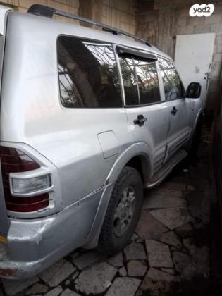 מיצובישי פג'רו ארוך 4X4 GLX אוט' דיזל 7 מק' 3.2 (165 כ''ס) דיזל 2002 למכירה בתל אביב יפו