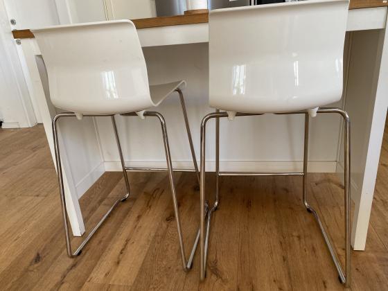 הזדמנות מעולה !!! 4 כסאות