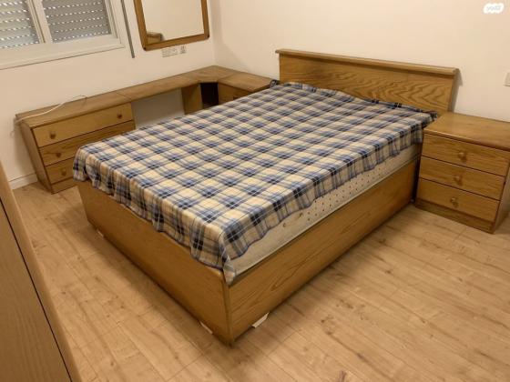 בנימין ד'ישראלי 56 (אחוזה)