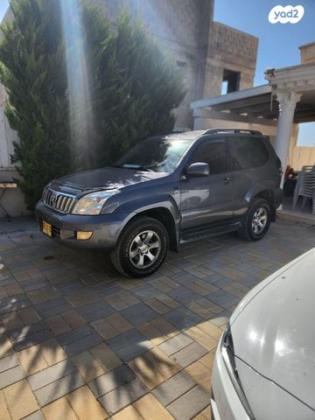 טויוטה לנד קרוזר קצר 4X4 Luxury אוט' דיזל 3.0 (166 כ''ס) דיזל 2007 למכירה בכפר קרע