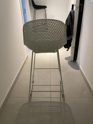 כסאות בראחד שחוראחד לבן 2