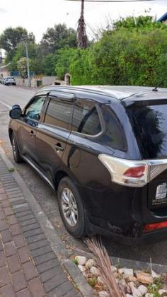 מיצובישי אאוטלנדר Instyle אוט' 7 מק' 2.0 (150 כ"ס) בנזין 2015 למכירה ברמת ישי