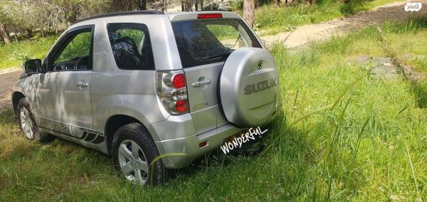 סוזוקי גרנד ויטרה 4X4 JLX-E אוט' 3 דל' 2.4 (166 כ''ס) בנזין 2013 למכירה בנצרת