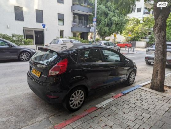 פורד פיאסטה Ambiente ידני 1.2 (82 כ''ס) בנזין 2014 למכירה בתל אביב יפו