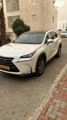 לקסוס NX 4X4 NX200T Premium אוט' 2.0 (238 כ"ס) בנזין 2018 למכירה בראשון לציון