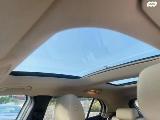 מרצדס GLA GLA200 Urban אוט' 1.6 (156 כ''ס) [2014-2017] בנזין 2014 למכירה במג'דל שמס