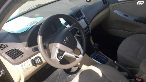 יונדאי i25 Inspire אוט' 1.4 (109 כ''ס) בנזין 2012 למכירה בבאר שבע