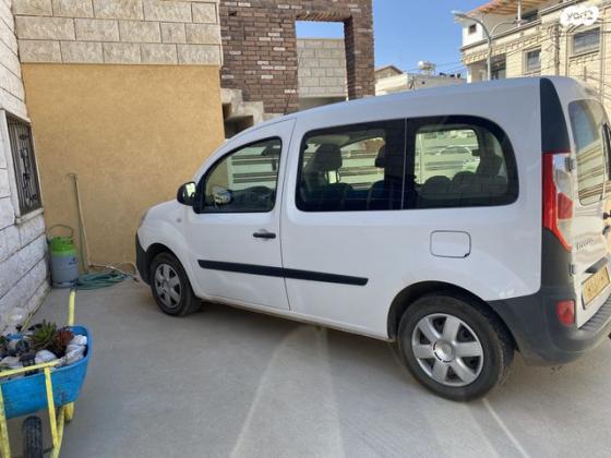 רנו קנגו החדשה Authentic ידני דיזל 1.5 (90 כ"ס) דיזל 2018 למכירה בבוקעתא