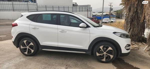 יונדאי טוסון Open Sky אוט' בנזין 2.0 (155 כ"ס) בנזין 2016 למכירה בטבריה