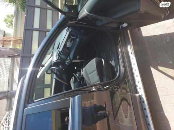 טויוטה RAV4 הייבריד Premium הייבריד אוט' 2.5 (155 כ''ס) בנזין 2018 למכירה ביקנעם עילית