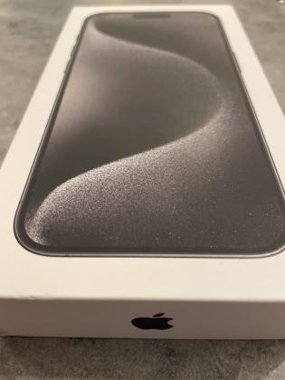אייפון 15 פרו חדש באריזה