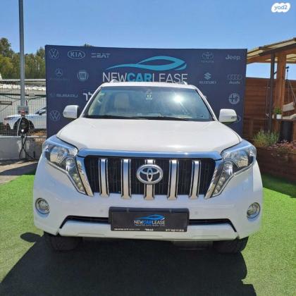 טויוטה לנד קרוזר ארוך 4X4 VX אוט' דיזל 7 מק' 2.8 (177 כ"ס) דיזל 2017 למכירה בכפר סבא