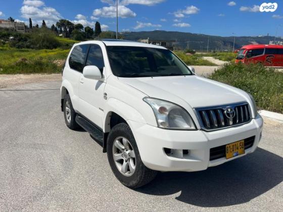טויוטה לנד קרוזר קצר 4X4 Premium אוט' דיזל 3.0 (173 כ''ס) דיזל 2005 למכירה בכפר חסידים א'