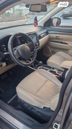 מיצובישי אאוטלנדר Premium אוט' 7 מק' 2.0 (150 כ''ס) בנזין 2020 למכירה בגן יבנה